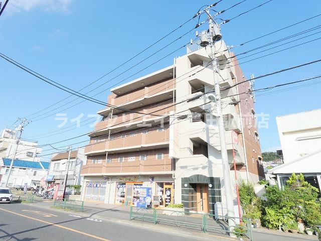 カスティーロ南平の外観