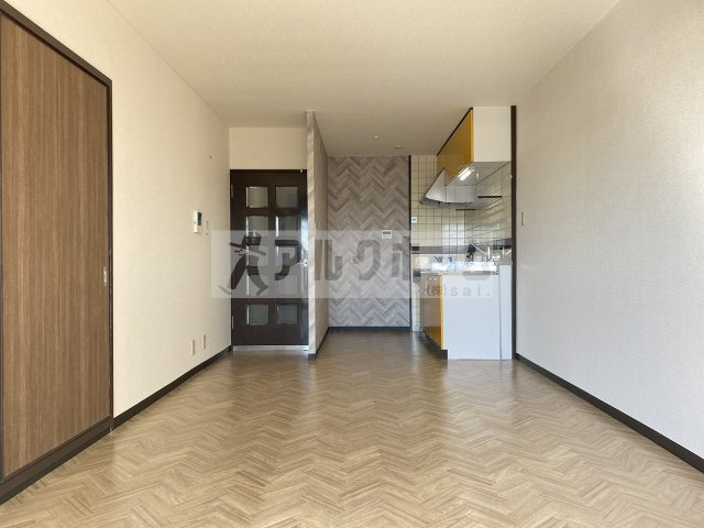 ハイグレード堅下の居間・リビング