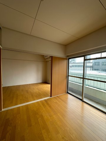 【居間・リビング】 | オーシマビル