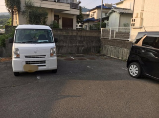 【駐車場】