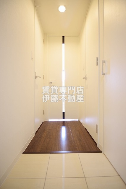 LUORE平安の玄関
