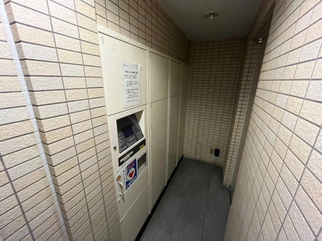 宅配ボックス