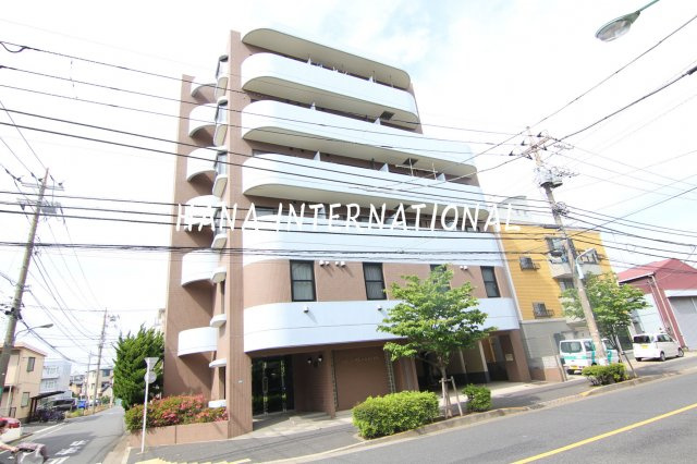 グランパーク葛西の外観