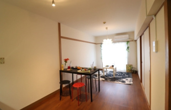 【居間・リビング】