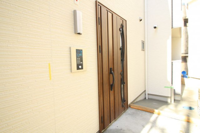 【エントランス】 | ヤーナパレス