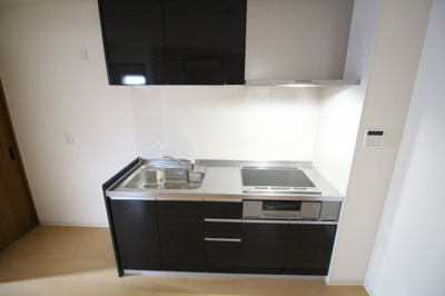 【キッチン】 | ヤーナパレス