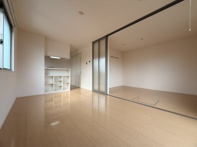 パークハイム伍番館の居間・リビング
