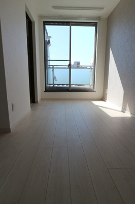 【居間・リビング】 | R-Smartグランツェーレ唐人町 | 別号室の写真になります。現況優先。