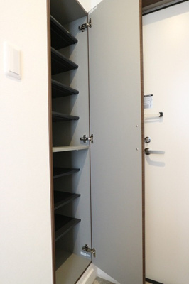 【収納】 | R-Smartグランツェーレ唐人町 | 別号室の写真になります。現況優先。