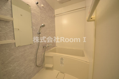 【浴室】 | S-RESIDENCE堺筋本町Uno | きれいなお風呂です