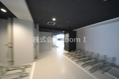 【その他共用部分】 | S-RESIDENCE堺筋本町Uno | 駐輪場