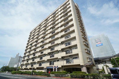 【外観】 | パブリコーポ海岸通（リノベ済） | 室外（2022年8月28日10：30頃）撮影
