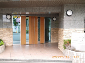 【エントランス】