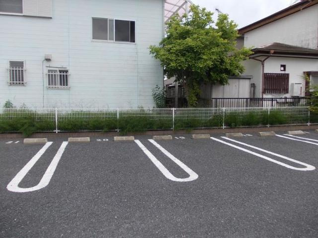 セイバリーⅡの駐車場