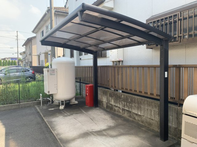 【その他共用部分】 | ファミールフジ | 屋根付き駐輪場