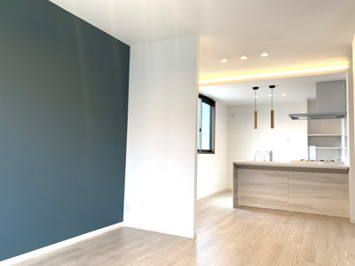 【居間・リビング】 | ファミールフジ | LDK14.3帖