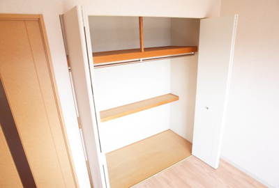 【収納】 | リバーサイド安藤II | クローゼット