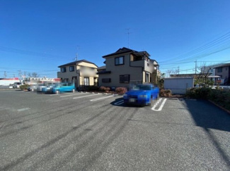 【駐車場】