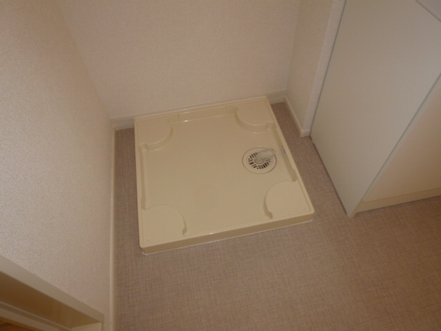 フランアンジュⅠのその他|洗濯機置き場