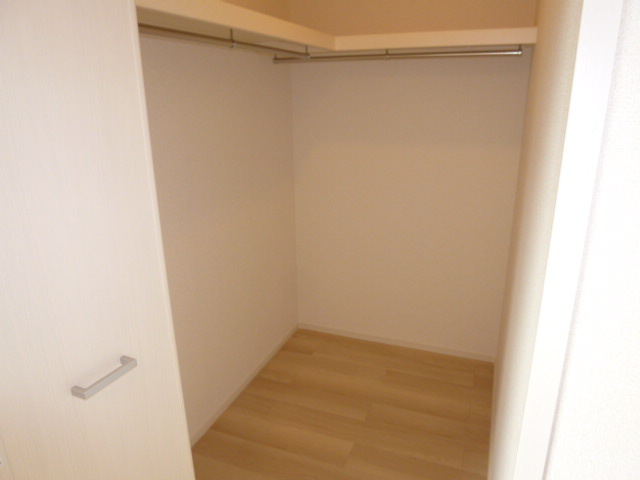 フランアンジュⅠの収納|ウォークインクローゼット