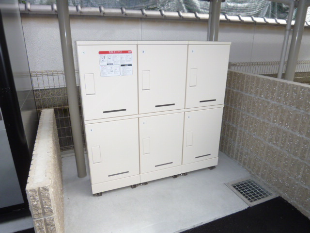 フランアンジュⅠのその他共用部分|宅配ボックス