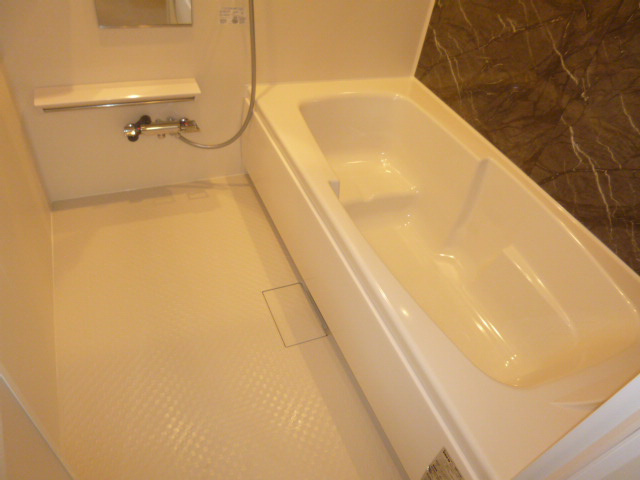 フランアンジュⅠの浴室