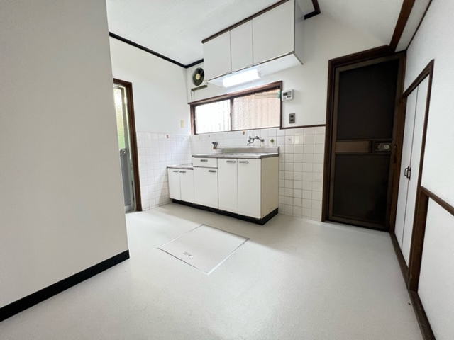  新緑と光のカサ・フェリーチェの居間・リビング