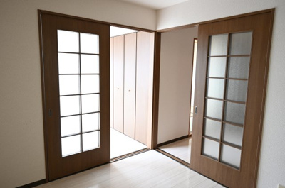 【居間・リビング】 | サンモール富堂Ⅱ