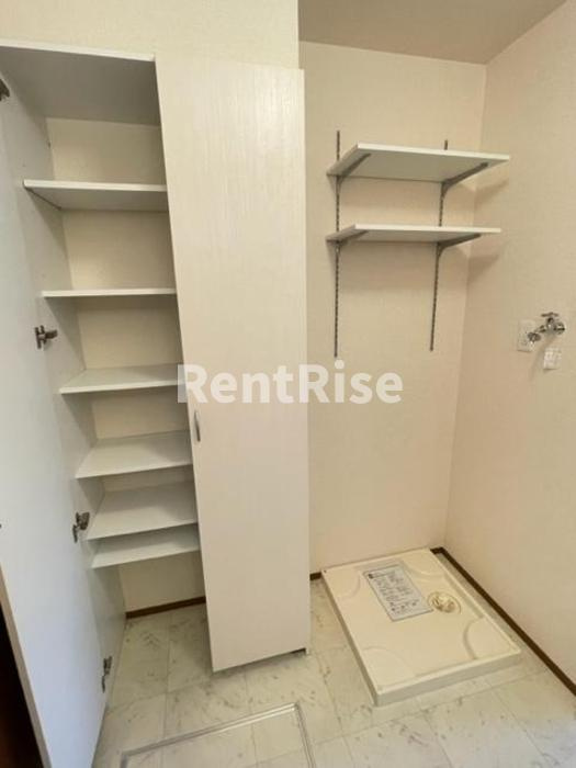 パインフラットの収納