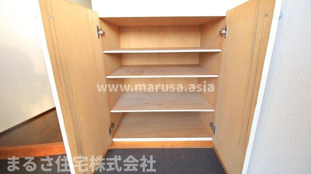 タカマサビルの収納