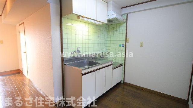 タカマサビルのキッチン