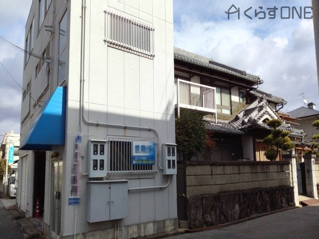 【周辺】 | 姫路市広畑区西夢前台／中古戸建 | 隣地との境界部分