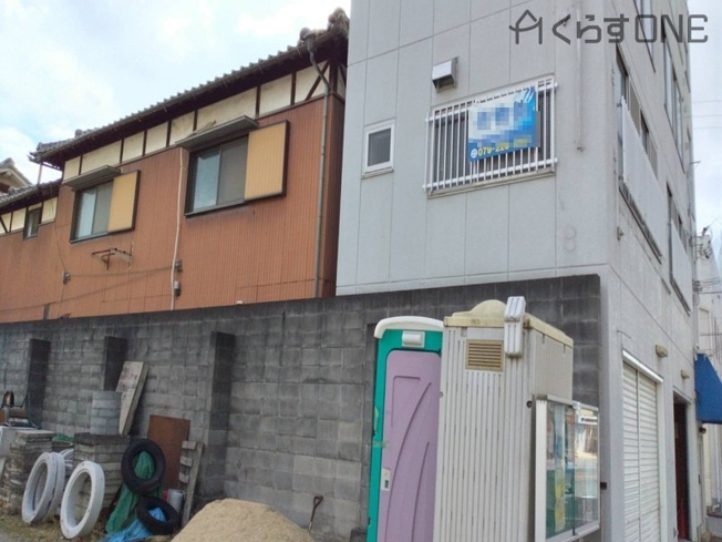 【外観】 | 姫路市広畑区西夢前台／中古戸建 | 隣地との境界部分