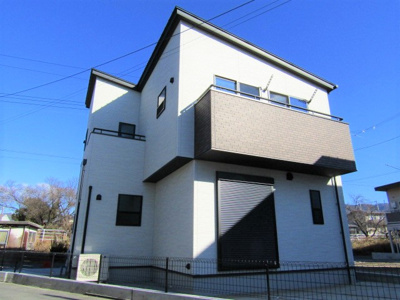 【外観：施工例】 | エンゼルハウス甲府市上石田1丁目⑥ | 落ち着いた色の外観です