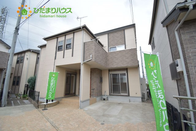 西区指扇　中古一戸建ての外観|スーパーまで徒歩圏内で行けるので、日々の買い物が楽になります！