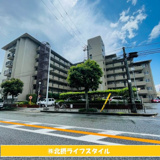 日商岩井服部マンションの画像