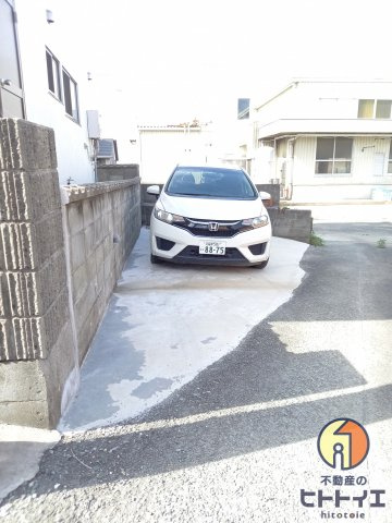 久留米市三潴町田川戸建の駐車場