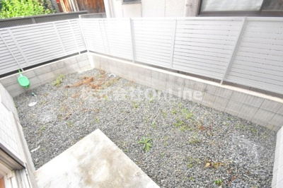 【庭】 | ララソフィアA棟