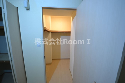 【収納】 | オーシャン松屋町 | 十分な収納スペースがあります