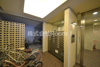 【その他共用部分】 | オーシャン松屋町 | 宅配ＢＯＸ駐輪場