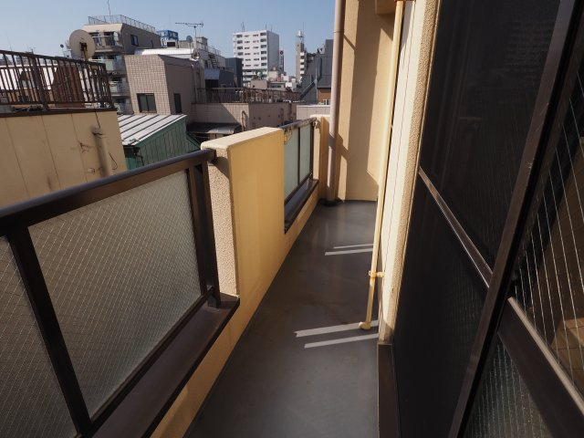 ヴェルデ赤羽のバルコニー