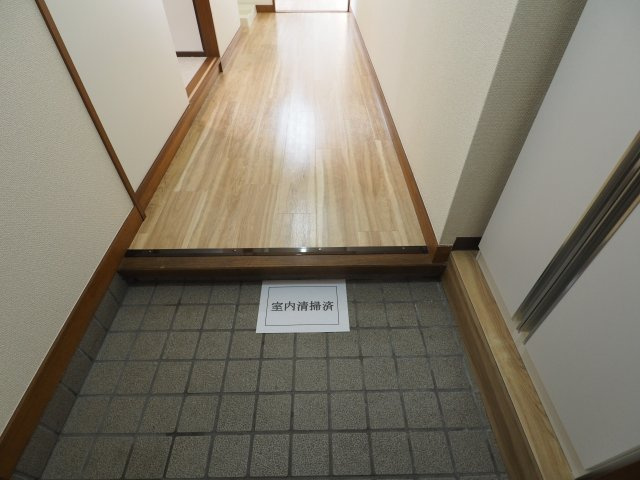 ヴェルデ赤羽の玄関