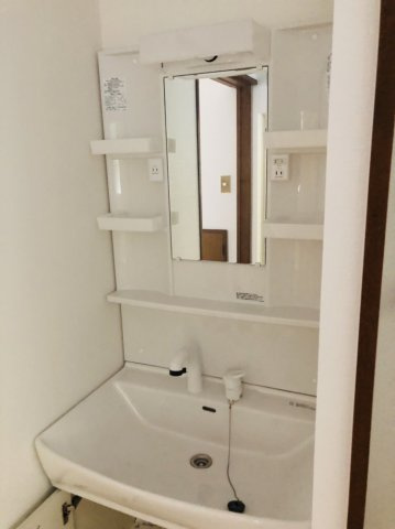 【独立洗面台】 | 新設の洗面化粧台。