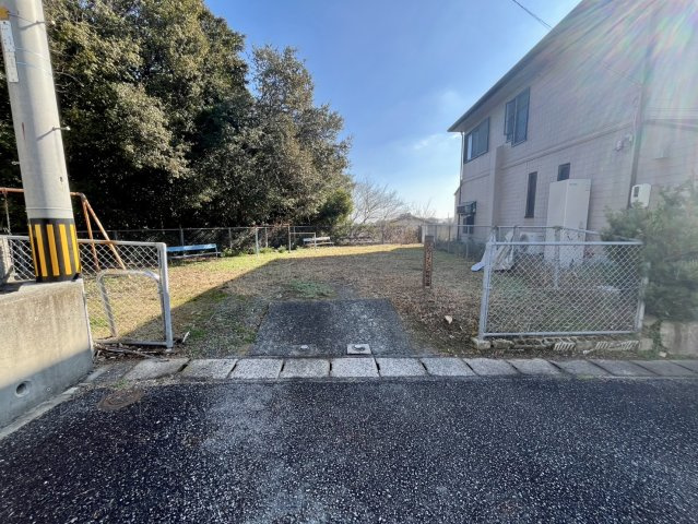 【その他】 | お家の目の前に小さな公園があります。