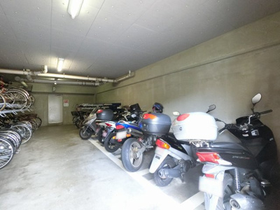 【その他共用部分】 | クリオ上星川参番館 | バイク置場です。