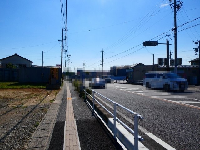 高浜市湯山町の前面道路含む現地写真|高浜市湯山町前面道路写真です。南側公道約15ｍ