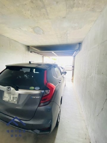 高宮ハウスA棟の駐車場