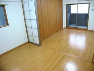 【洋室】 | クリーデンス福島