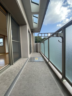 【バルコニー】 | グローバル富雄