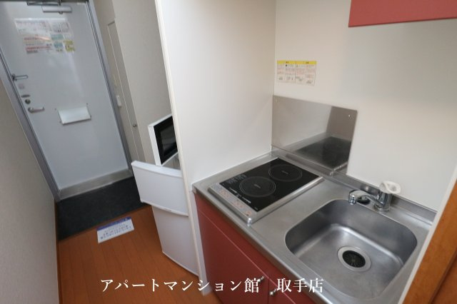 レオパレスシャイニーハイツＮのキッチン